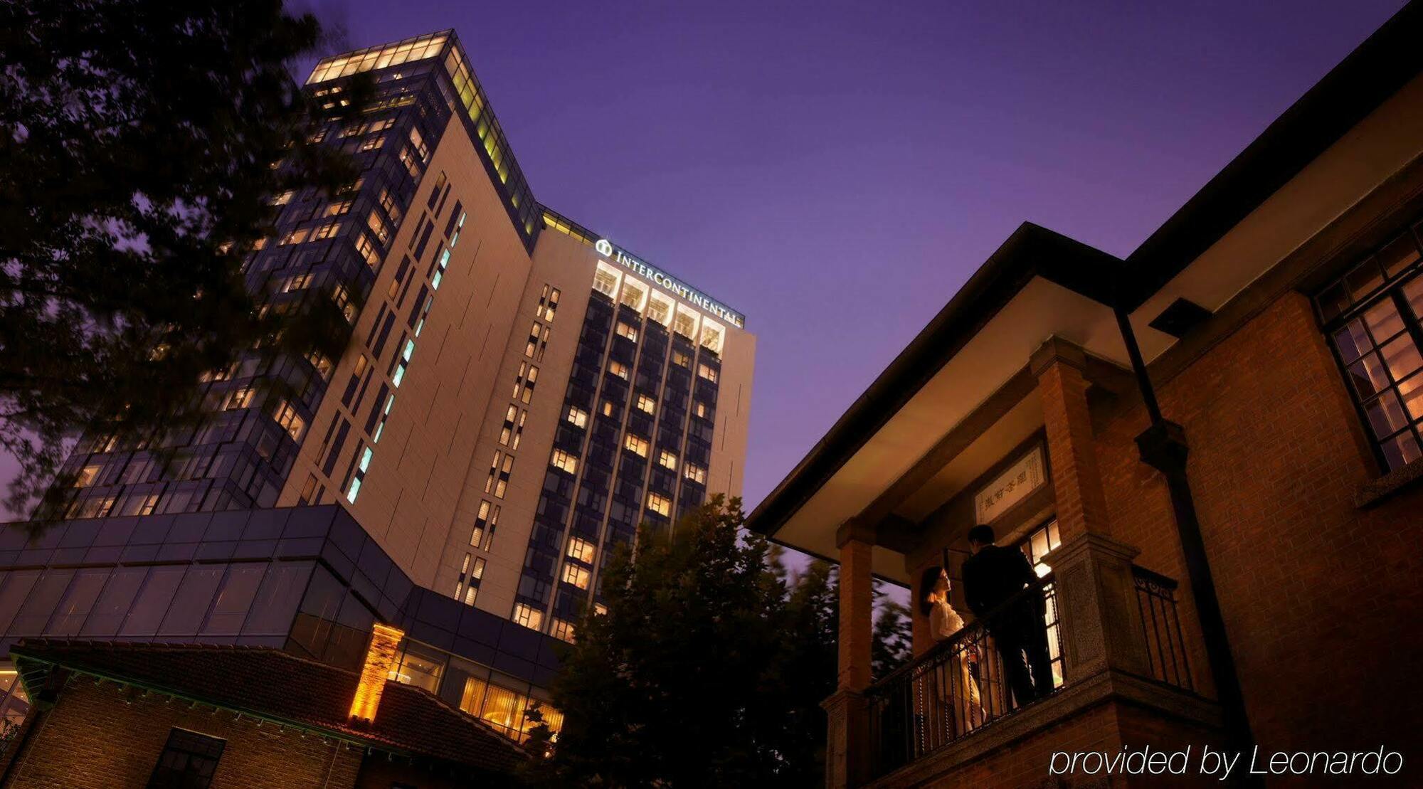 Intercontinental Expo By Ihg - Huangpu Riverview, 3km To The Bund & Lujiazui, Near 2 Major Exhibition Centers, Onsite Currency Exchange Hotel