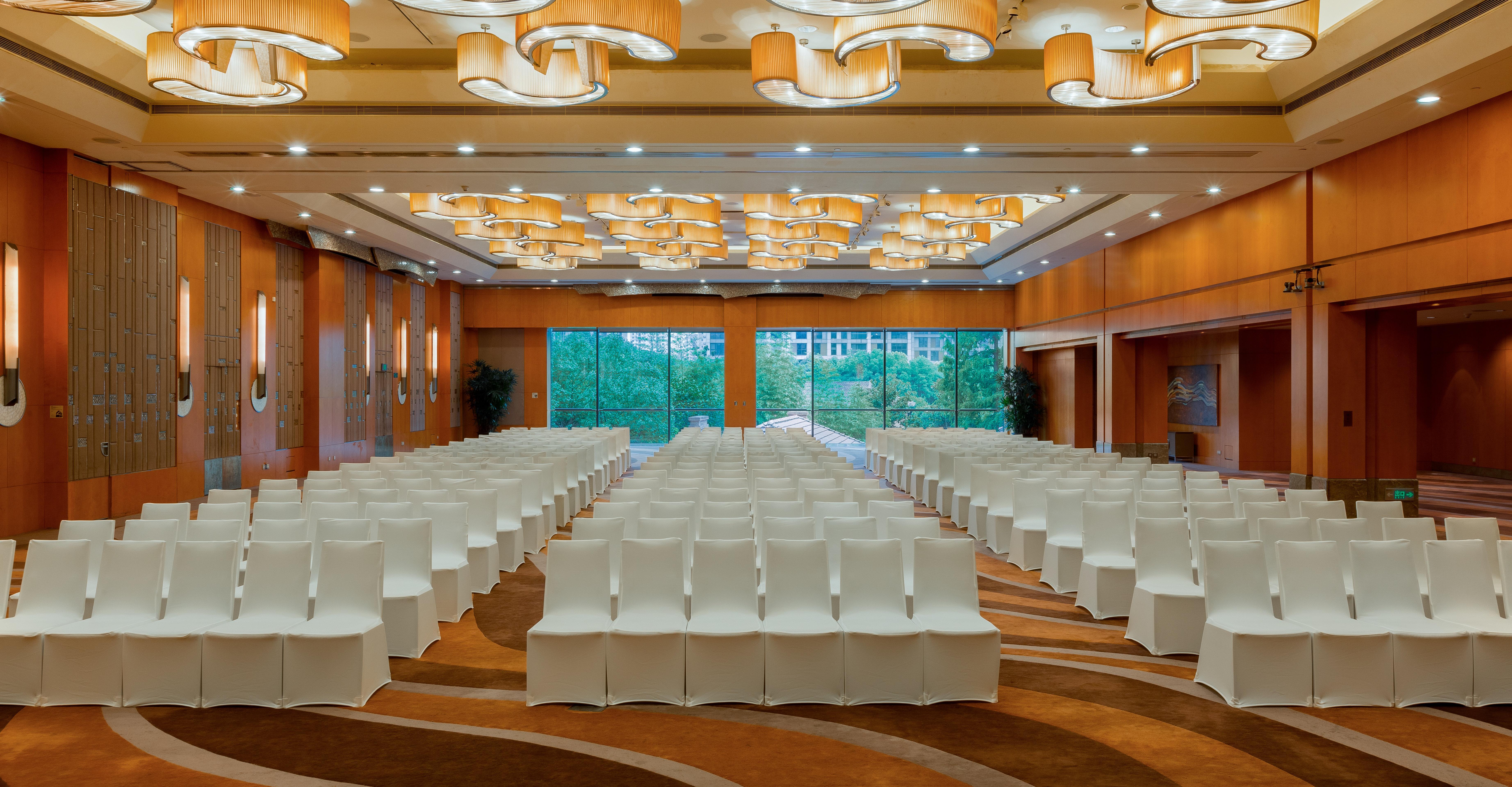 Intercontinental Expo By Ihg Hotel 5*