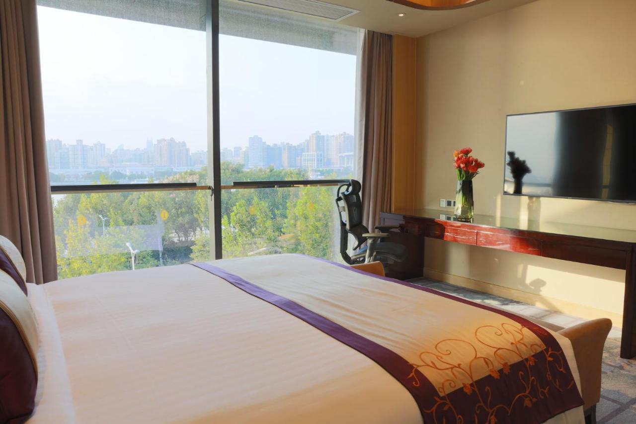 Intercontinental Expo By Ihg Hotel